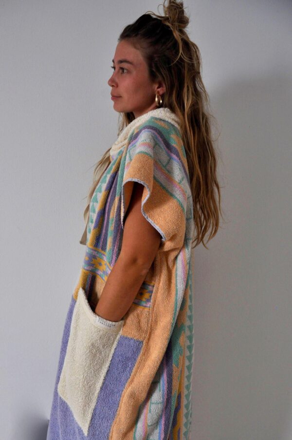 peaches and cream towel poncho side view model